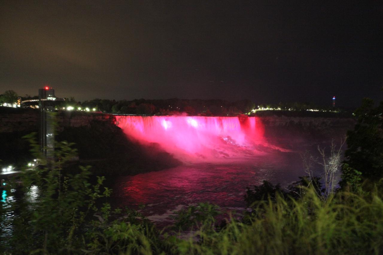 Ambiance By The Falls B&B Niagara Falls Esterno foto