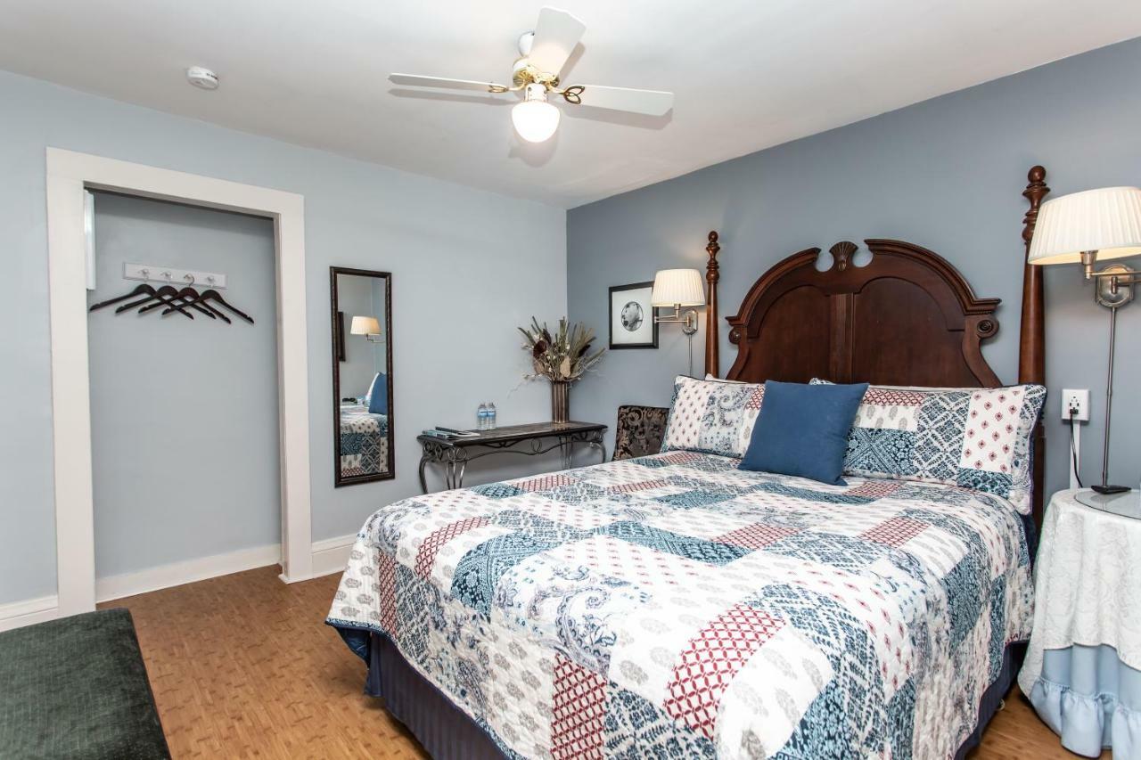 Ambiance By The Falls B&B Niagara Falls Esterno foto