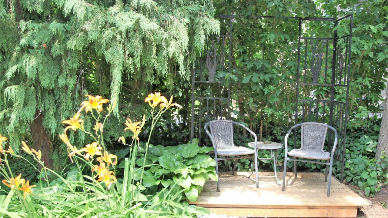 Ambiance By The Falls B&B Niagara Falls Esterno foto