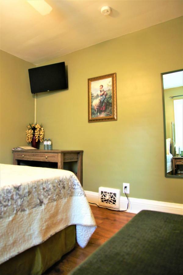Ambiance By The Falls B&B Niagara Falls Esterno foto